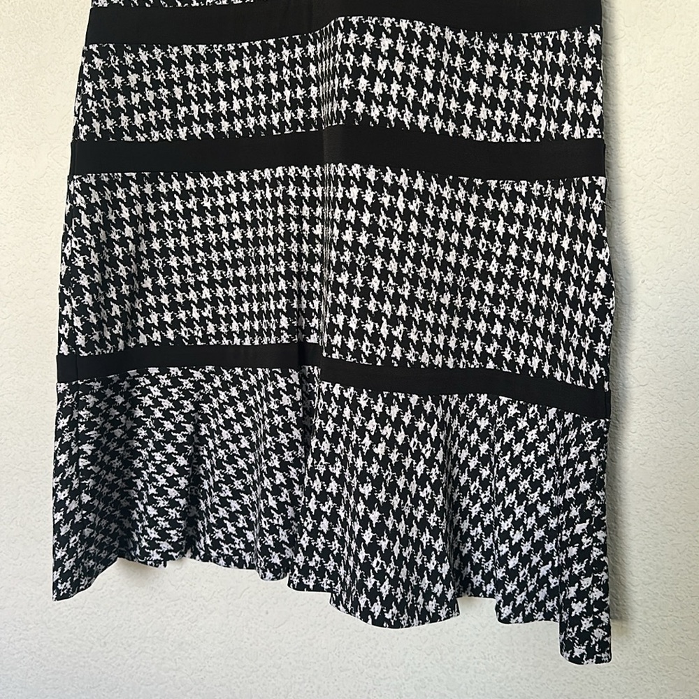 Cocktail Dress - Picture 3 of 5
